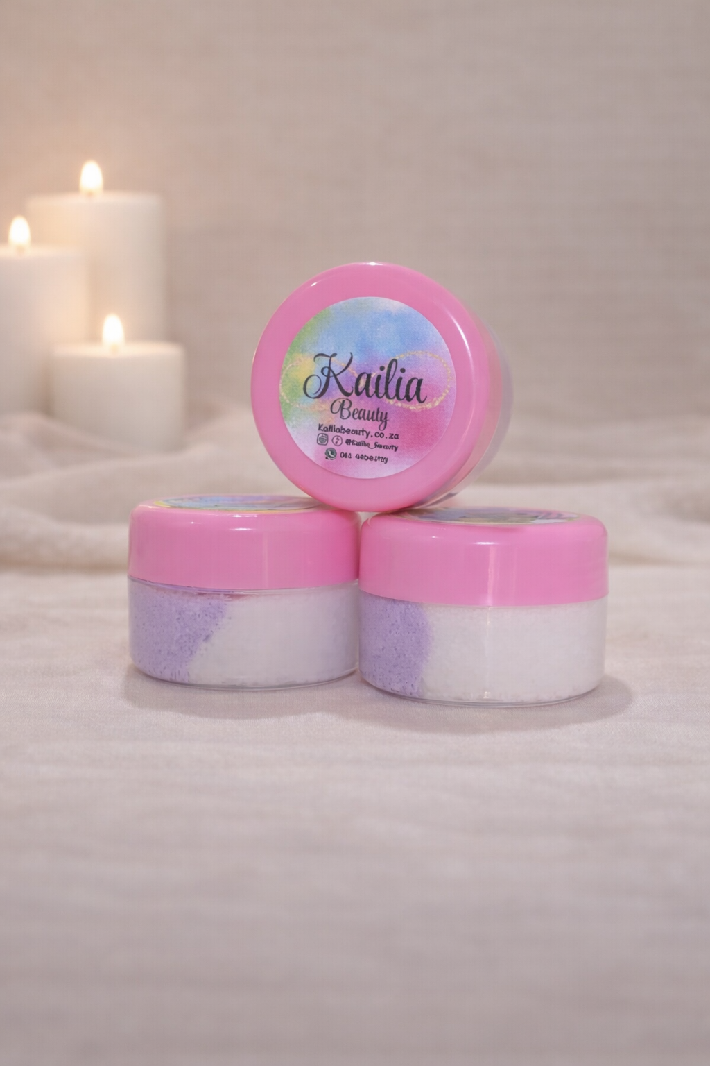 Exfoliating lip scrub for dry cracked lips